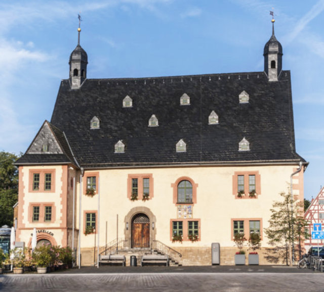 Blick auf das Sömmerdaer Rathaus