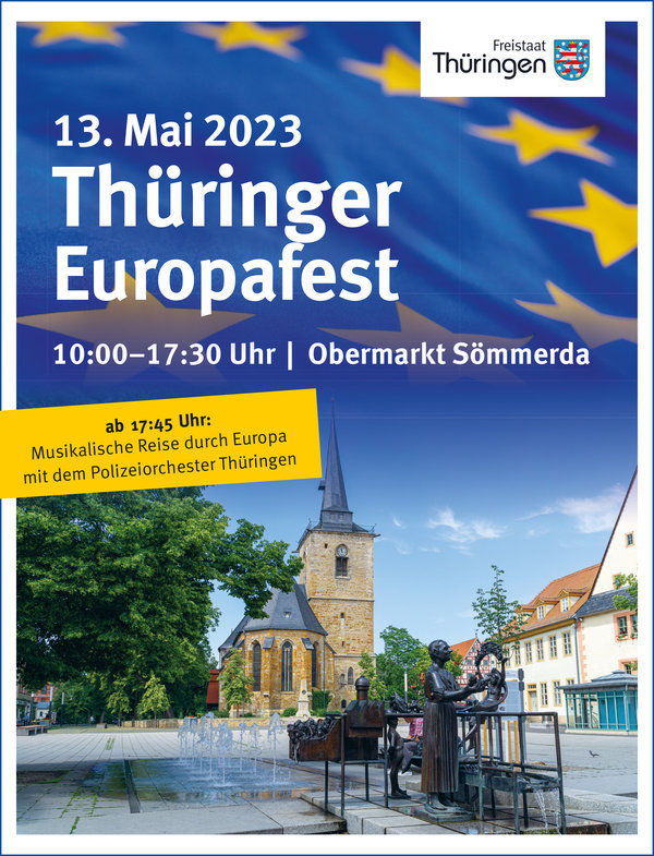 Plakat zum Europafest in Sömmerda mit dem Foto vom Obermarkt als Hintergrund der in der Europa Flagge verschwimmt