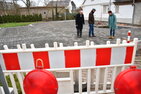 Fertig gepflasterte Stellflächen am Mühlgraben in Frohndorf