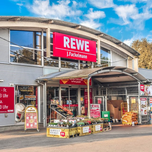 REWE schließt vom 20.04.2022 bis Anfang Dezember. 