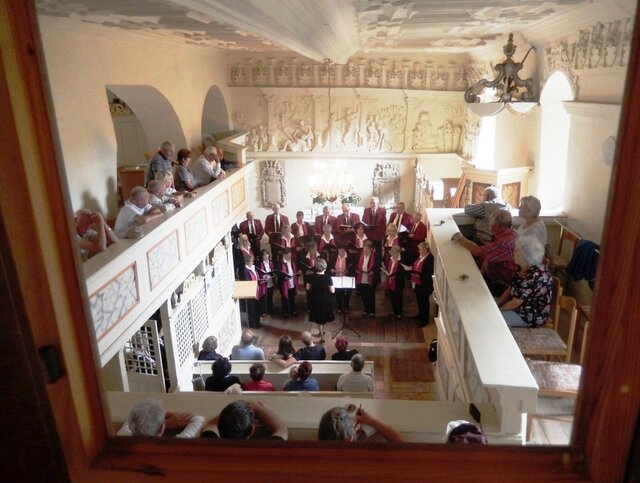Chortreffen in der Beichlinger Schlosskirche Foto von oben von einem Chortreffen aus den vergangenen Jahren in der Beichlinger Schlosskirche