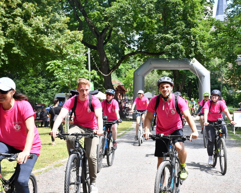 Ankunft der Teilnehmer im Stadtpark